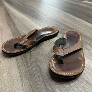 Clarks Roxanna Womens Size 8 Brown Leather FlipFlop Sandals Slip On Summer Beach